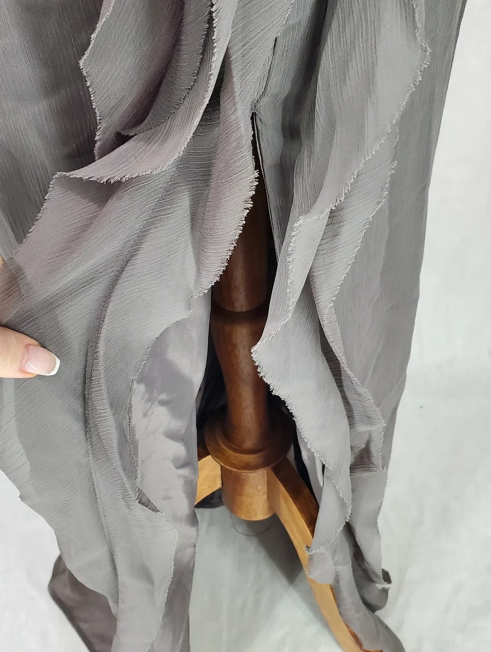 White by Vera Wang One Shoulder Ruffle Gown Dress Bridesmaid Wedding Gray Sz 2 - Picture 6 of 13